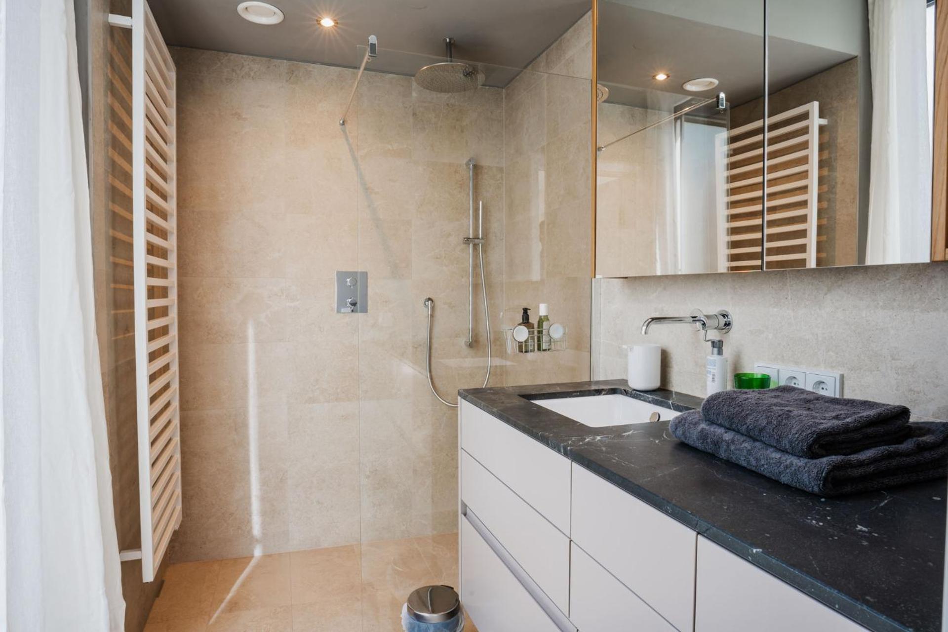 Luxus Penthouse Mit Panoramablick Apartment บาดอิสชิล ภายนอก รูปภาพ